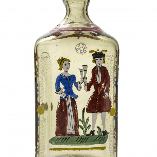 Schnapsflasche, farbig emailliert,  junges Paar, H. 16 cm.