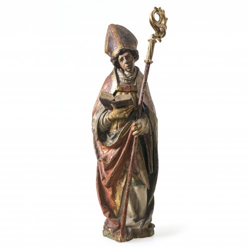 Heiliger Bischof mit Buch, 17. Jh. Holz, rückseitig summarisch gearbeitet, Farb- und Goldfassung. Besch. H. 55 cm.