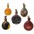 Fünf Schnupftabaksflaschen. Farbloses Glas mit farbigem Überfang, ein bernsteinfarbenes Glas. Zwei mit Schliffdekor. Eine besch. H. 7,5-9,5 cm.