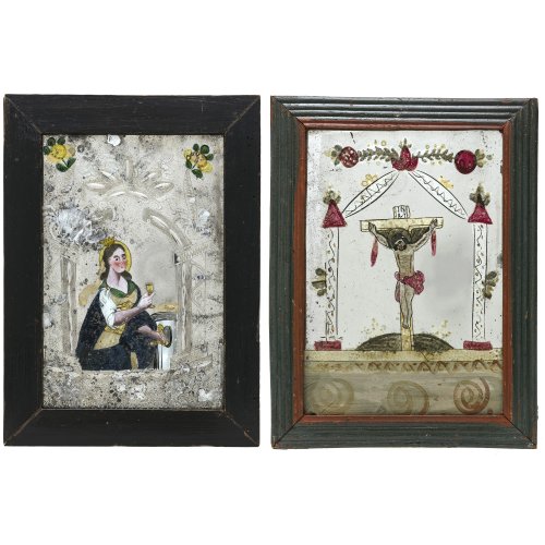 Zwei Hinterglasbilder. Buchers bzw. Raimundsreut. Hl. Barabara bzw. Christus am Kreuz. Tempera/Spiegelglas, eines mit Schliffdekor,  je ca. 26 x 17 cm. Alterungsspuren, rest.