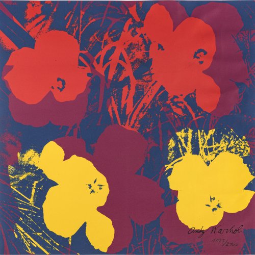 Warhol, Andy. Offset, Flower (yellow/red/purple). 59,5 x 59,5 cm. Platte sign. Aufl. 1123/2400. Papier leicht gewellt, rückseitig Fleck.