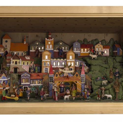 Kastenkrippe mit 37 Figuren. Grulich, 19. Jh. 90 x 49 cm.