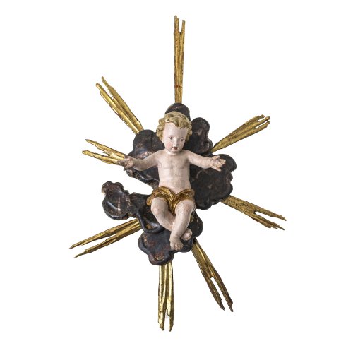 Jesuskind vor Wolke mit Strahlenkranz. Holz, übergangene Inkarnat-, Gold- und Silberfassung.