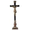 Standkreuz. Holz, Modelliermasse, farbig gefasst. Besch. H. 51 cm.