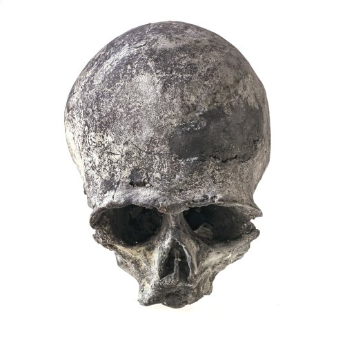 Fischer, Otto. Totenkopf. Bronze, H. 17 cm. Unsign.