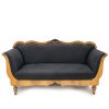 Sofa. Süddeutsch, 19. Jh. Nussbaum furniert. Füße gedrechselt (später). 98 x 181 x 65,5 cm.
