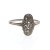 Ring. Oval, Weißgold, kleiner Diamant.