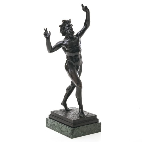Tanzender Faun nach antikem Vorbild. Bronze. H. 38 cm.