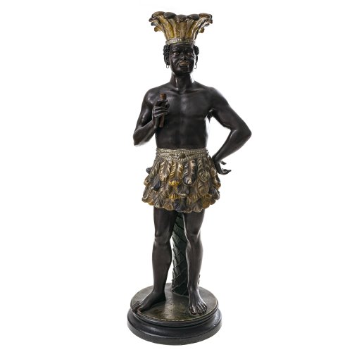 Allegorie des Erdteils Amerika. Metallguss, farbig glasiert. H. 77 cm. Best, ein Zehe fehlt.
