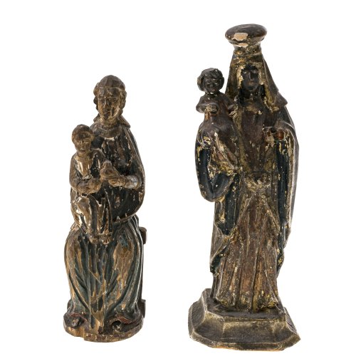 Gnadenmaria von Altötting und thronende Maria mit dem Jesuskind Holz, Reste von Farbfassung. Besch. H. 16-20 cm.