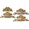 Vier Kartuschen mit Muschelornamentik. Holz, vergoldet. Best., tw. rep.