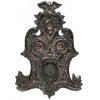 Reliquientafel. Holz, versilberte Kupferblechauflage, Aussparungen für Reliquien und Wachsmedaillon. Besch., berieben., erg.