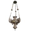 Ewig-Licht-Ampel. Weißmetall. Volutendekor. Alterungsspuren, ohne Glaseinsatz. H. 110 cm, ø ca. 35 cm.