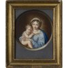 Italien, um 1800. Madonna mit Kind im runden Bildausschnitt. Pastell. 27,5 x 21,5 cm.