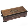 Musikspieldose. Hersteller Gueissaz, Schweiz, ca. 1860-70. Sublime Harmonie Soprano. Holz, teilw. intarsiert. Trägt die Nr. 20753. 17,5 x 65 x 27,5 cm. Acht Musikstücke spielbar. Rest., best. am Deckel. In der Schweiz vor ca. 15 Jahren fachmännisch überholt. Mit Schlüssel.