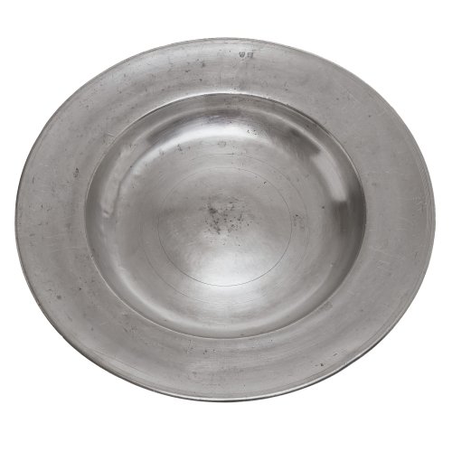 Großer Breitrandteller. Landshut. Zinn. ø 42,4 cm.