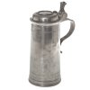 Hohe Walzenkanne. Landshut. Zinn. H. 26 cm.