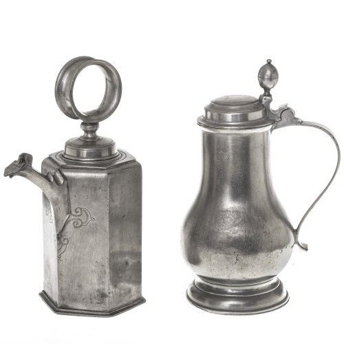 Zwei Kannen. H. 33 und 35 cm.