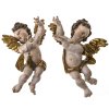 Zwei schwebende Putti. Bayern, 19. Jh. Holz, übergangene Farbfassung, best., rest. H. je ca. 48 cm.