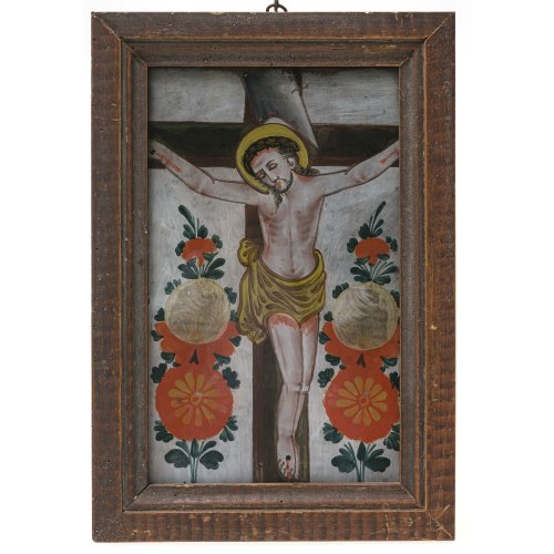 Hinterglasbild. Bayern, 19. Jh. Darstellung des Gekreuzigten. Tempera/Glas. 28,5 x 18 cm. Minim. Farbablösung.