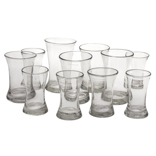 Elf Wasser- und Weingläser. Farblos. H. von 10 - 11,5 cm.