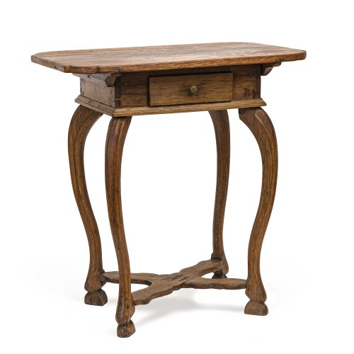 Kleiner Beistelltisch. Eiche. Mit Schublade. 75 x 79,5 x 47 cm.