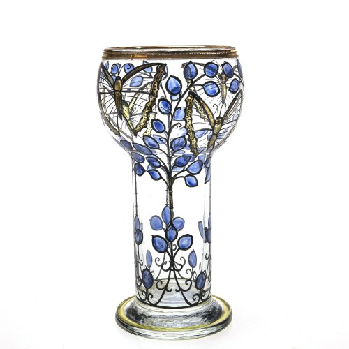 Pokal. Steinschönau. Farbloses Glas, Schmetterlingsdekor. H. 16,5 cm.