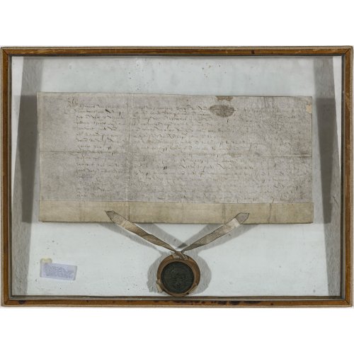 Drei Urkunden. Jeweils mit Wachssiegel und im doppelseitig verglasten Rahmen. Alterungsspuren, Lichtschäden. Verschiedene Maße.