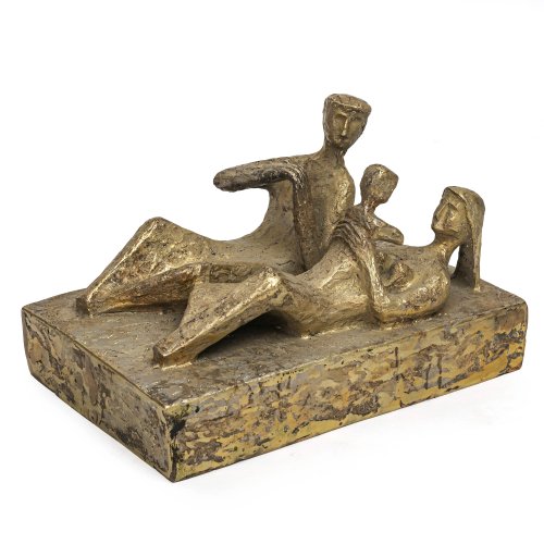 Günzkofer, Ernst. Goldbronze. Junge Familie. 16 x 28 x 18 cm. Unsign.