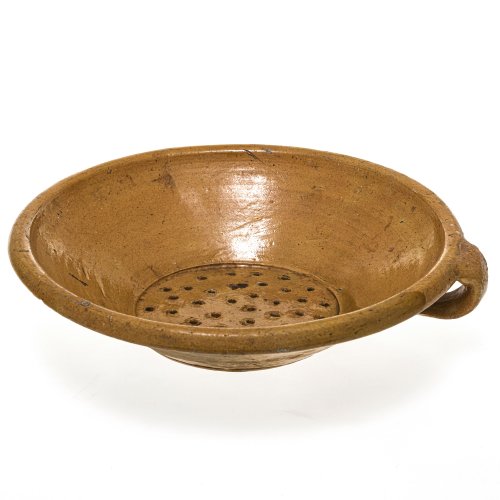 Kröninger Seischüssel. Irdenware, glasiert. Ehemals Besitz Fritz und Maria Koenig. Min. best. ø 31 cm.