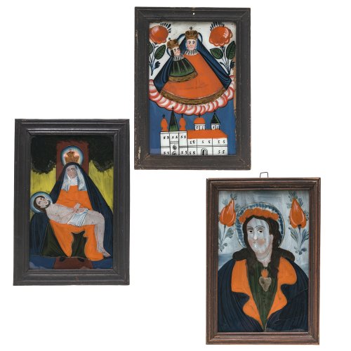 Drei Hinterglasbilder. Sandl/Buchers. Gnadenbild Maria Zell, Gnadenbild Maria Taferl und Herz Mariä. Tempera/Glas. Rest., ein Glas mit Sprüngen, eines mit Farbablösungen. Je ca. 30 x 19 cm.