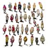 Figürlicher Christbaumschmuck. Tschechien, 19./20. Jh. Ca. 34 Teile, Hohlglas, teilw. versilbert bzw. verschieden farbiger Überfang. Unterschiedliche figürliche Motive, u.a. Nikoläuse und Vogelarten. Alterungs- und Gebrauchsspuren. Unterschiedliche Maße.