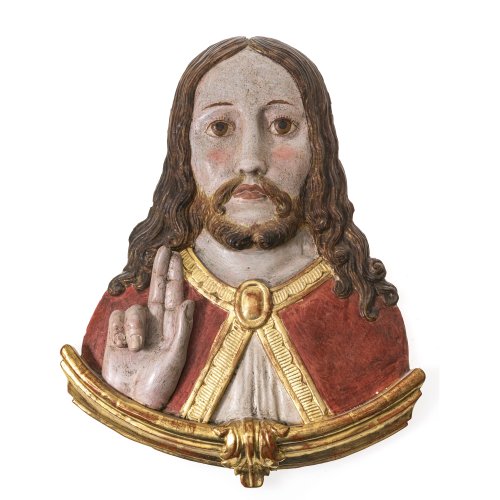 Relief. Christus im Segensgestus. Holz, farbige Fassung. H. 39 cm.