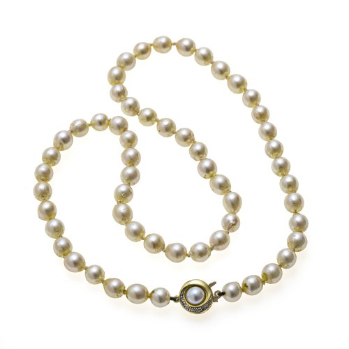 Perlenkette, Schließe mit Bouton-Perlen.