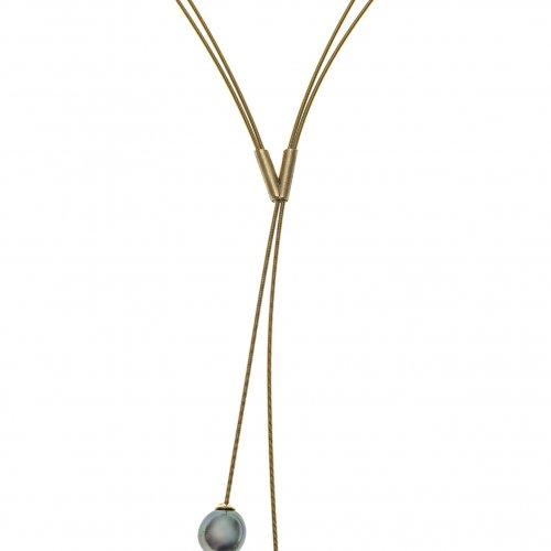 Collier. Vergoldet, mit zwei Tahitiperlen.