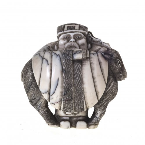 Netsuke, Mönch mit Lastentier.