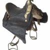 Sattel. Tirol, 19. Jh. Leder und Messingknauf in Pferdeform. Vermutlich zum Treideln verwendet.  L. 49 cm. Gebrauchsspuren.