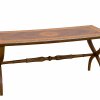 Sofatisch. Furniert. Bordüre mit floraler Einlegearbeit.