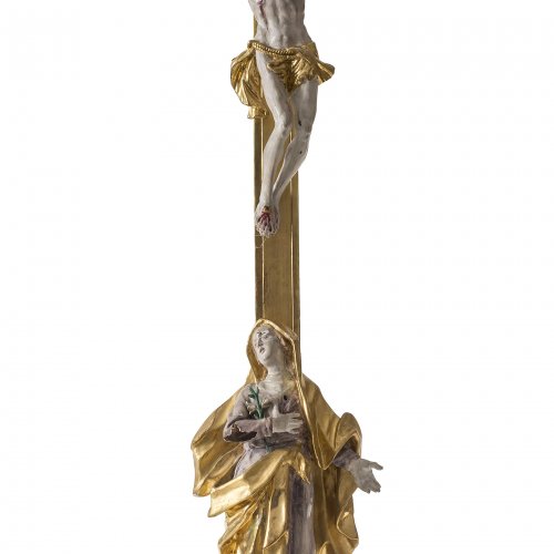 Süddeutsch, 18. Jh. Übergangene neuwertige Farbfassung. Christus am Kreuz. H. 82,5 cm. Sockel neu.