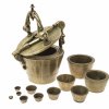Gewichtssatz. Messingbronze. Mit 13 Gewichten. 20. Jh. H. 24 cm (mit Henkel).