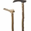 Zwei Spazierstöcke. Griff aus Hirschhorn in Form eines Mischwesens mit menschlichem Kopf und langem Schnabel, auf dem eine Kröte sitzt, der andere Griff aus Steinbockhorn mit Messingmanschette. Schuss jeweils aus Astholz. H. 82-87 cm.