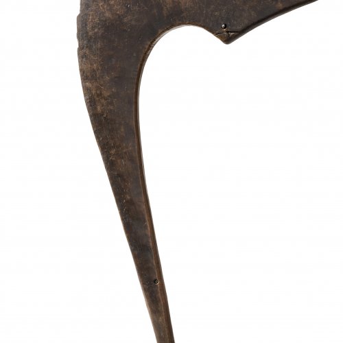 Haumesser. Afrika, wohl Dogon (Mali). Holz. H. 63 cm. Gebrauchsspuren.