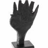 Eisenvotiv. Hand. Niederbayern, 12.-15. Jh. H. 7,5 cm.