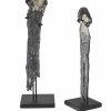 Zwei Eisenvotive. Menschliche Figuren. H. 13-14 cm.