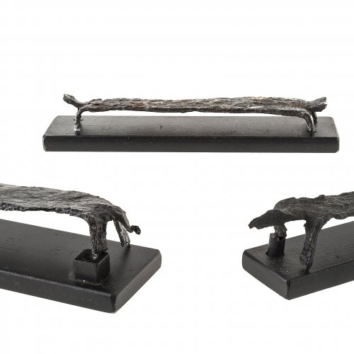 Drei Eisenvotive. Tiere. L. 14-15 cm.