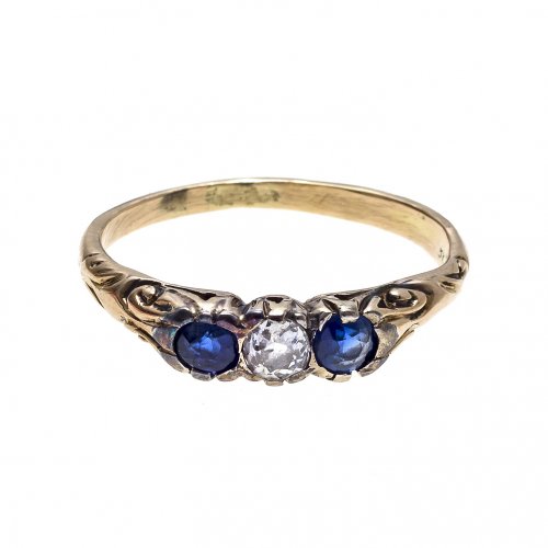 Ring mit Saphir- und Diamatbesatz.