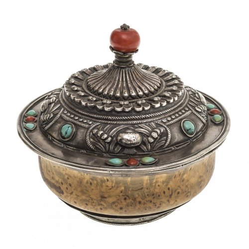 Teeschale mit Deckel. Wurzelholz, Korallen- Türkisbesatz