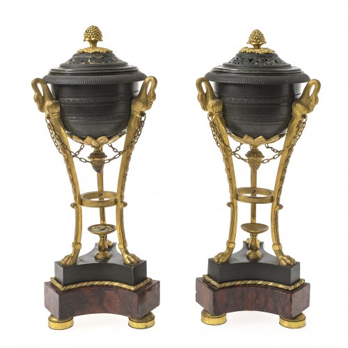 Ein Paar Tafelaufsätze. Bronze, tw. vergoldet.