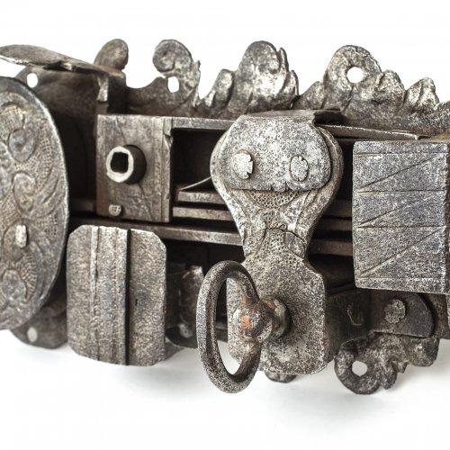 Türschloss. Schmiedeeisen, L. 33 cm.