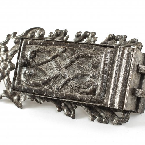 Kastenschloss. Schmiedeeisen, L. 24 cm.